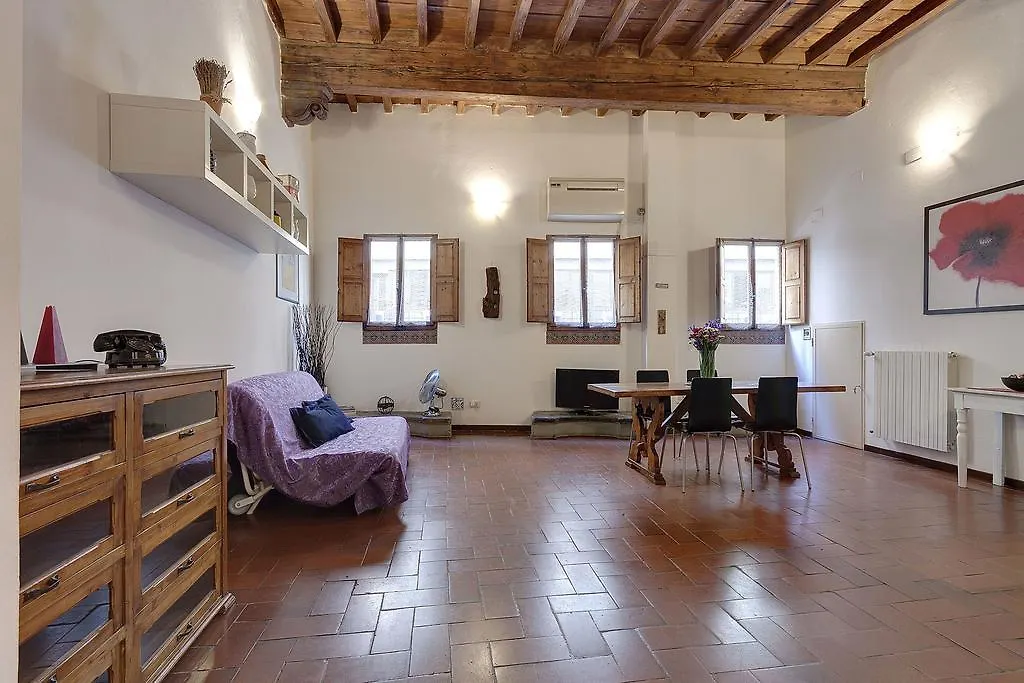 Apartment Appartamenti Ponte Vecchio Florence