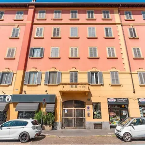  Appartamento Mo237 Loreto- Duomo -modern - Italia
